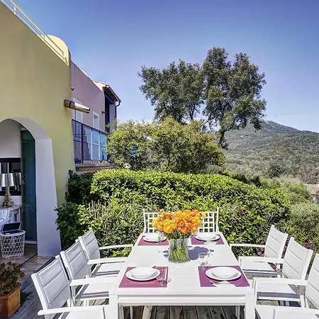 Les Bastides 30281 *